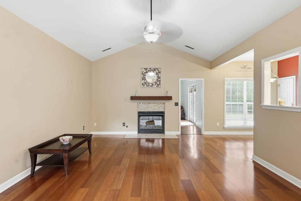 1277 Hermit Crab Way, Mount Pleasant photo 6